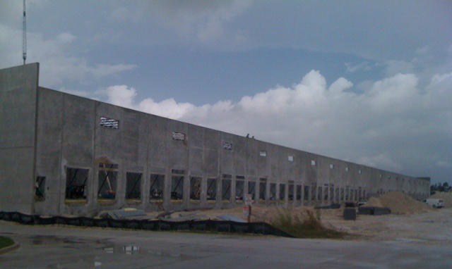 new warehouse in beacon lakes miami